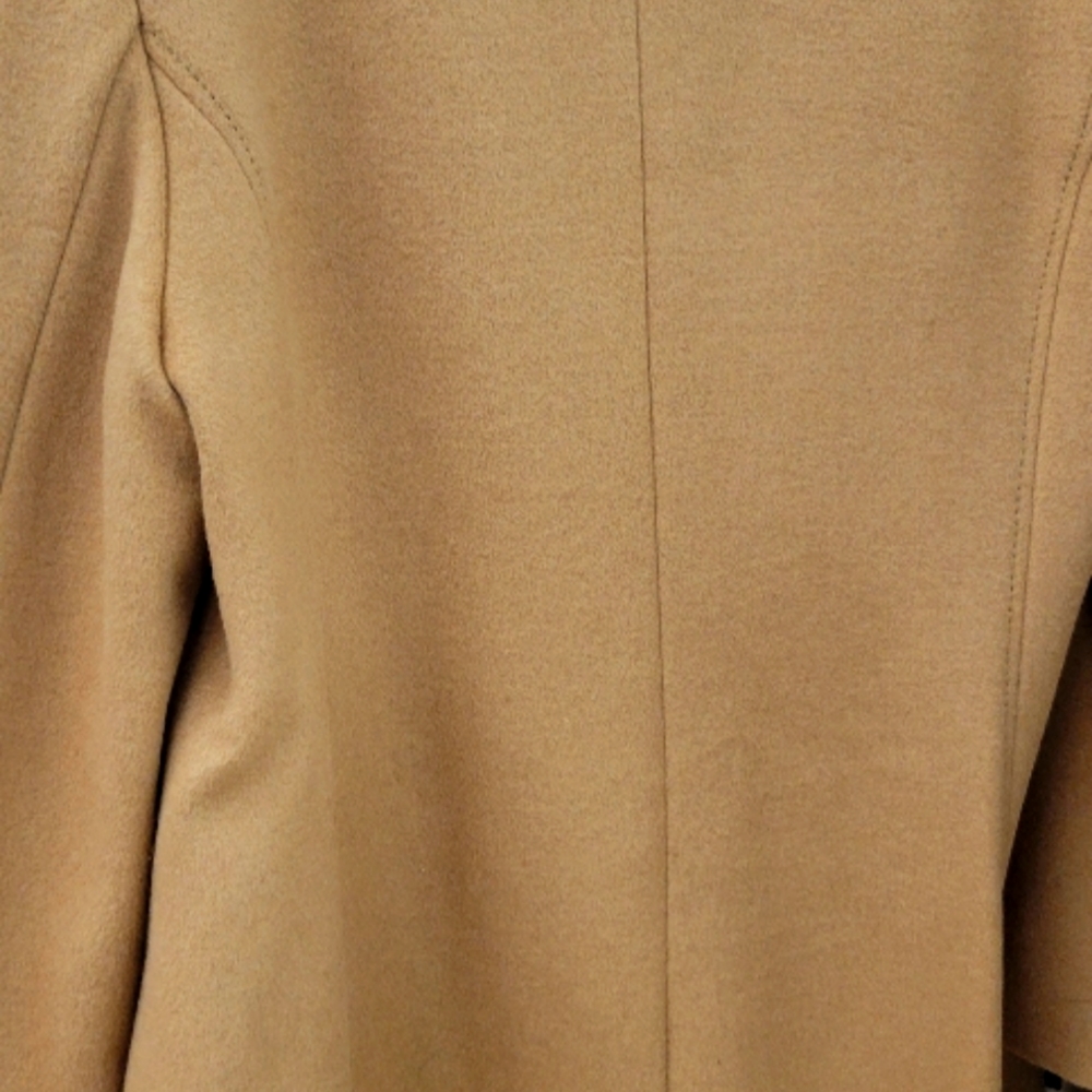 Excellent condition CK Single Breasted coat.  If it was one size larger I'd keep